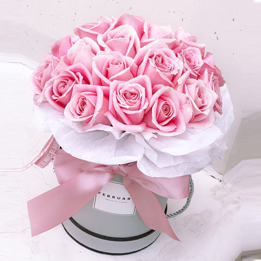 Creative mini flowers hug bucket